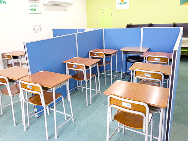 丸亀南教室の様子：楽しく勉強できる環境です。