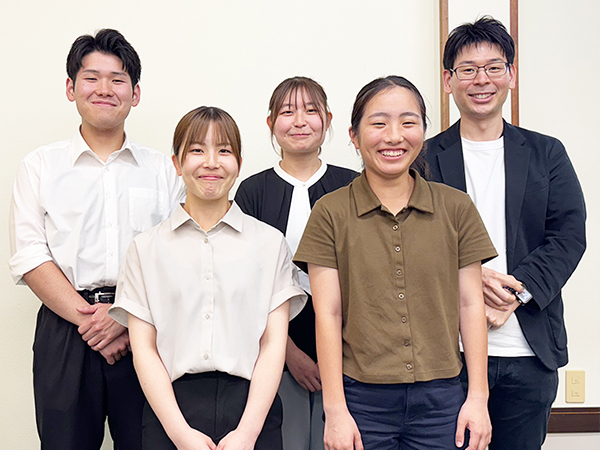 若宮教室の様子：明るく楽しい先生たちが待っています！