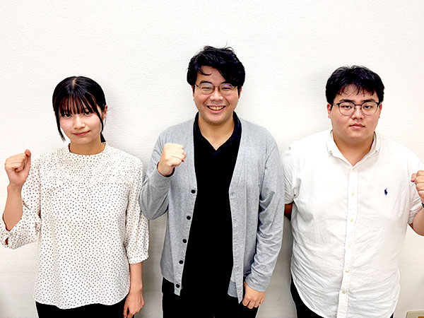 富田中央教室の様子：明るく楽しく身近に感じる先生たちがみなさんを待っています！