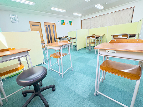 福室教室の様子：集中して勉強ができる環境です。