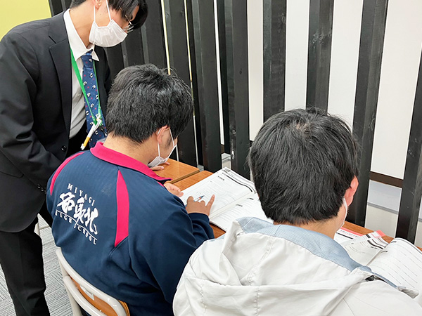 岩沼教室の様子：塾がない日でも自習スペースがご利用可能です