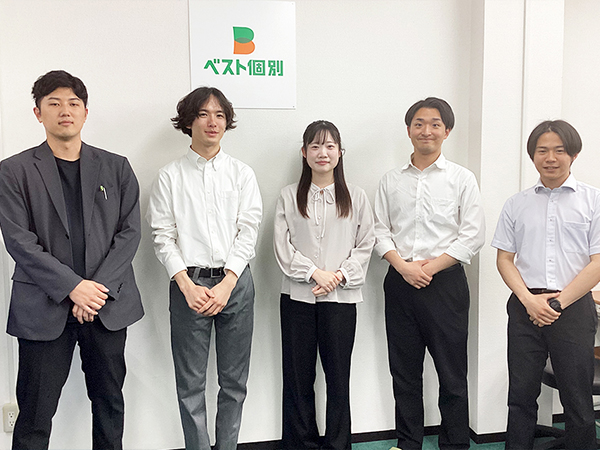 南中山教室の様子：明るく、熱心な先生方が全力で指導してくれます！