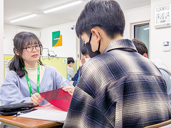 多賀城教室の様子：一人ひとりに寄り添って丁寧に指導いたします。