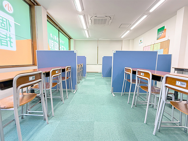 行健教室の様子：広々とした空間で学習ができます。
