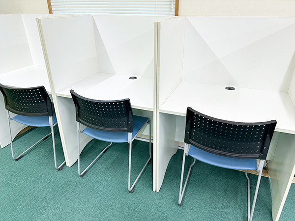 鏡石中央教室の様子：授業が無い日でも自習利用が可能です。