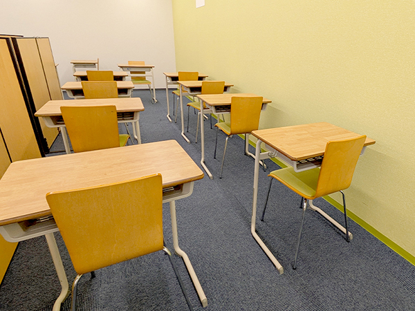 大高教室の様子：自習室はお家よりもさらに集中して勉強できます！