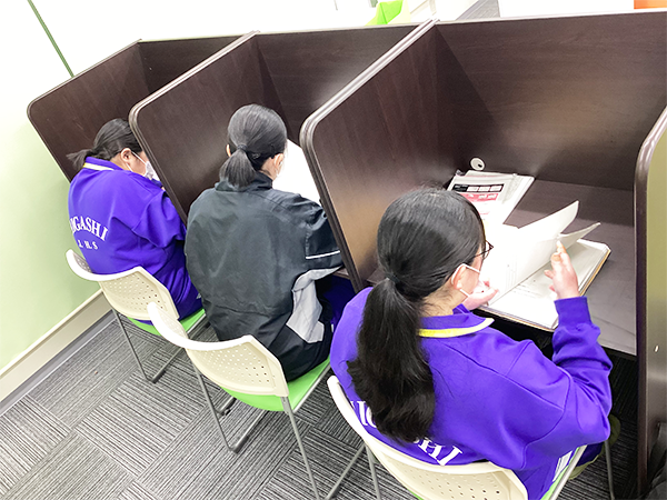 白河東教室の様子：自習スペースもご用意しておりますので、授業が無い日でも積極的にご利用ください。