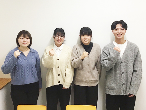 寒河江教室の様子：明るく、優しい先生たちが教えてくれます！