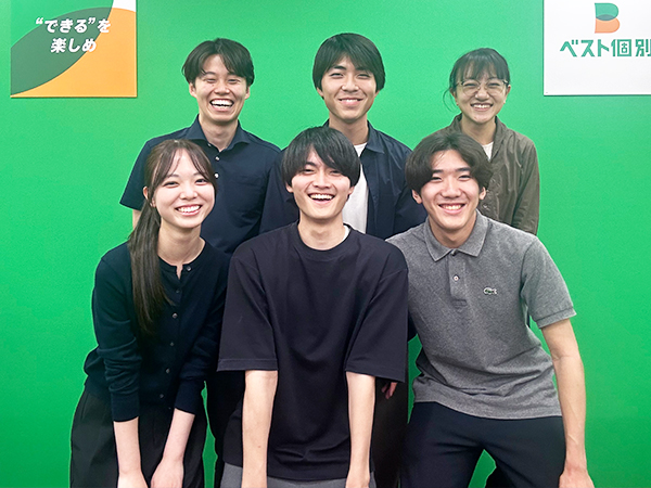 本庄南教室の様子：優しい先生たちが全力で応援します！